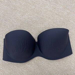 Felina 36D Strapless Bra Style 6202 Black Seamless Underwire Smooth Molded Cups